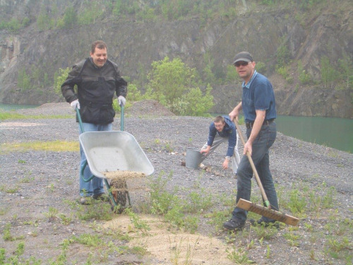 004 Arbeitseinsatz Netmannsdorf Mai 2013 cAK